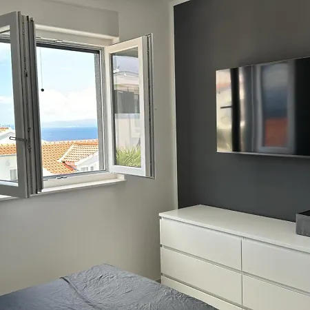 Διαμέρισμα L&l Luxury 2 *