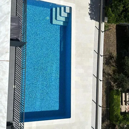 L&l Luxury 2 Apartment *